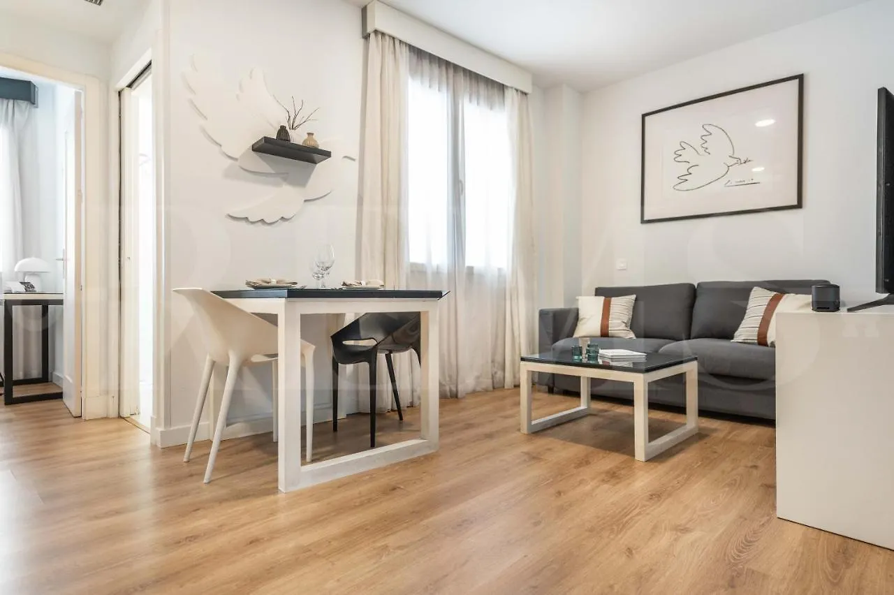 Apartamento Inviting Duplex In Front Of Picasso Museum By Rems Málaga España