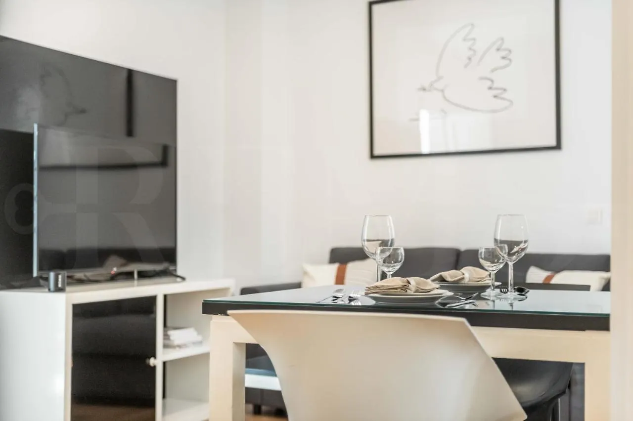 Apartamento Inviting Duplex In Front Of Picasso Museum By Rems Málaga