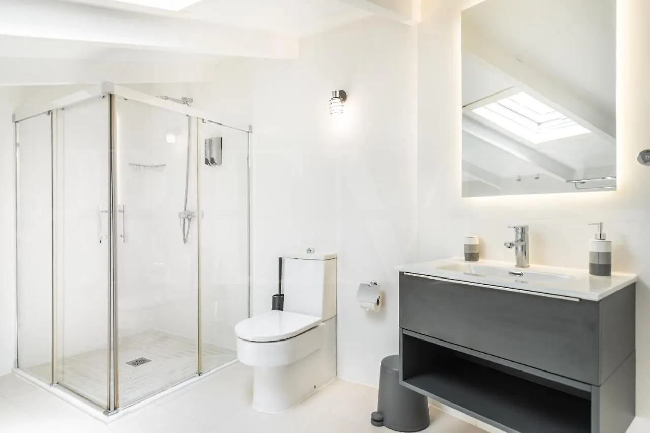 Apartamento Inviting Duplex In Front Of Picasso Museum By Rems Málaga